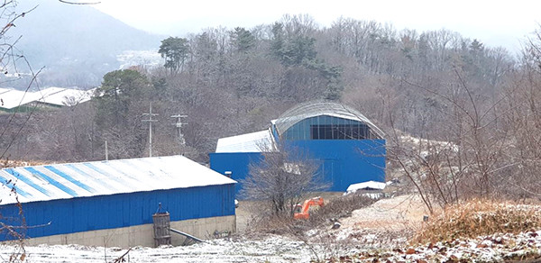 S영농조합 퇴비공장 전경.