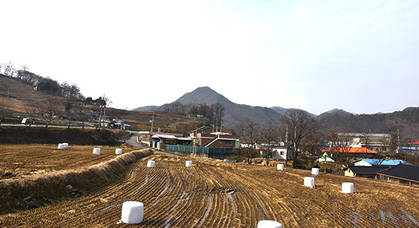 송평리에 죽암리로 넘어가는 선바우재.