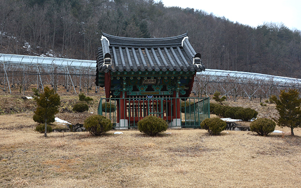 산대리 김경세 충렬문.