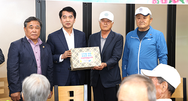 보은군이 국가유공자들을 초청 간담회를 갖고 이들의 헌신에 존경과 감사의 마음을 전했다.