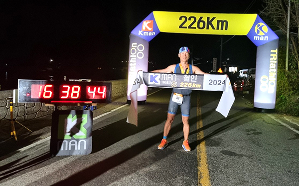 ‘제34회 K맨 한국철인3종경기대회’에 출전해 226km 킹 코스를 완주한 황하진 선수