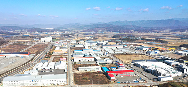 보은군이 삼승면에 위치한 보은산업단지 분양 완판으로 제3산단 조성을 추진 중인 가운데 올해도 이에 따른 해당 지역 주민의 반발 강도에 시선이 향할 것으로 보인다.