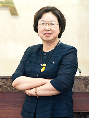 구순사 보은장학회 이사장.