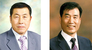 장학금을 기착한 신봉순(좌) 김범준 대표.